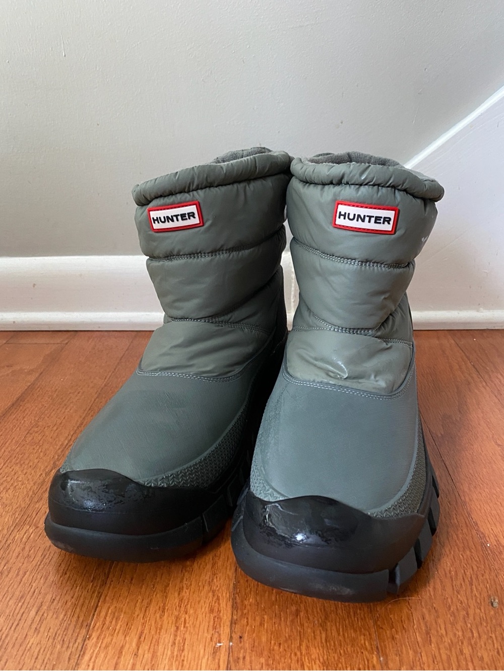 Hunter Men’s Winter Puffer Snow Boots